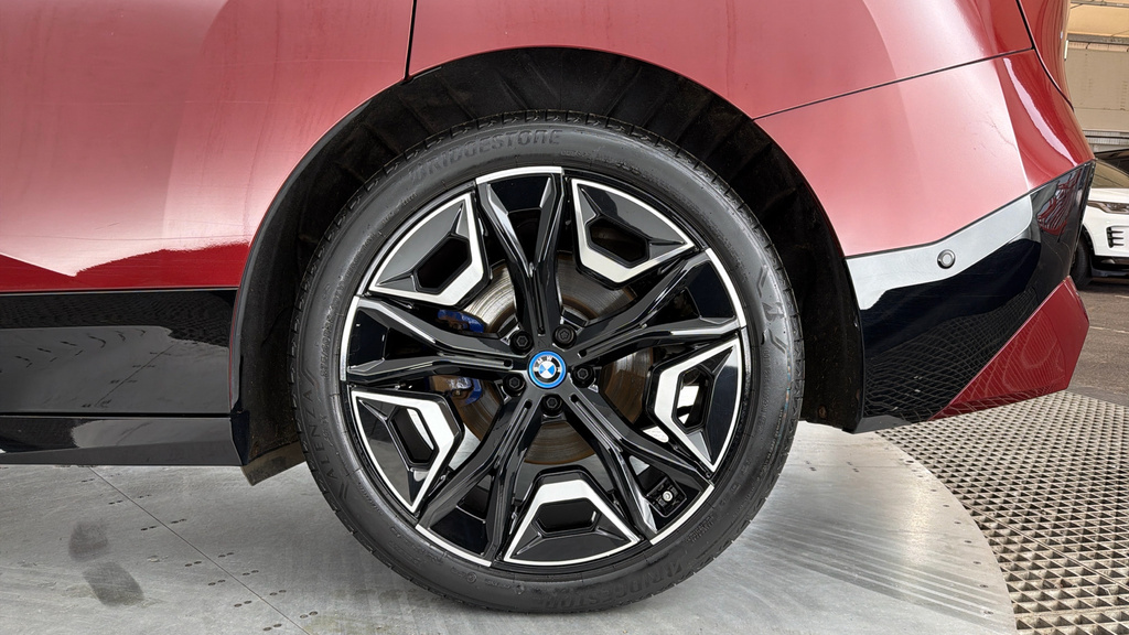 BMW iX Suv Black #38