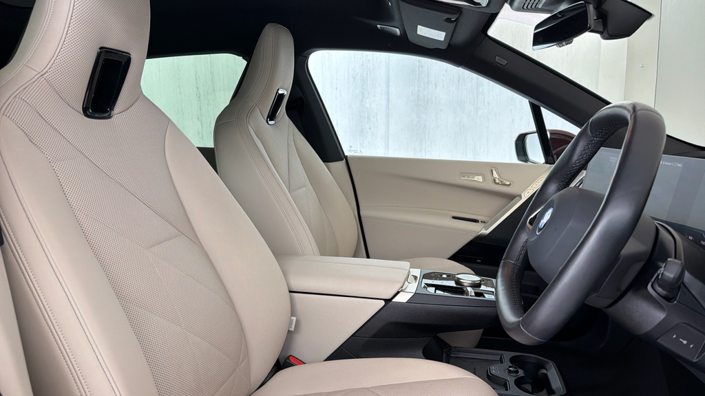 BMW iX Suv Black #11