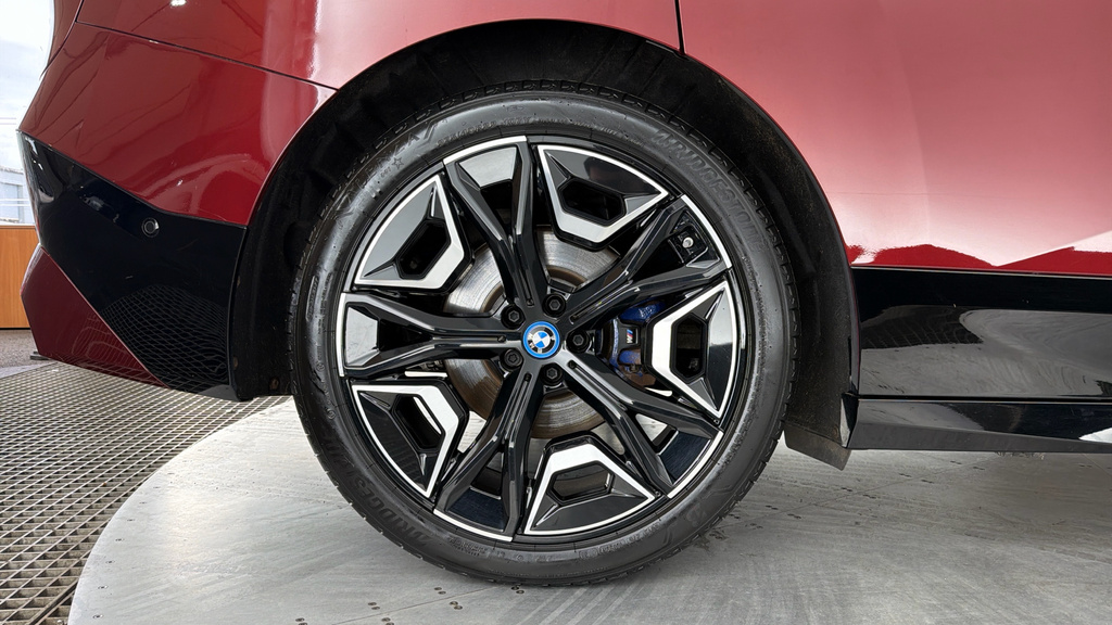 BMW iX Suv Black #39