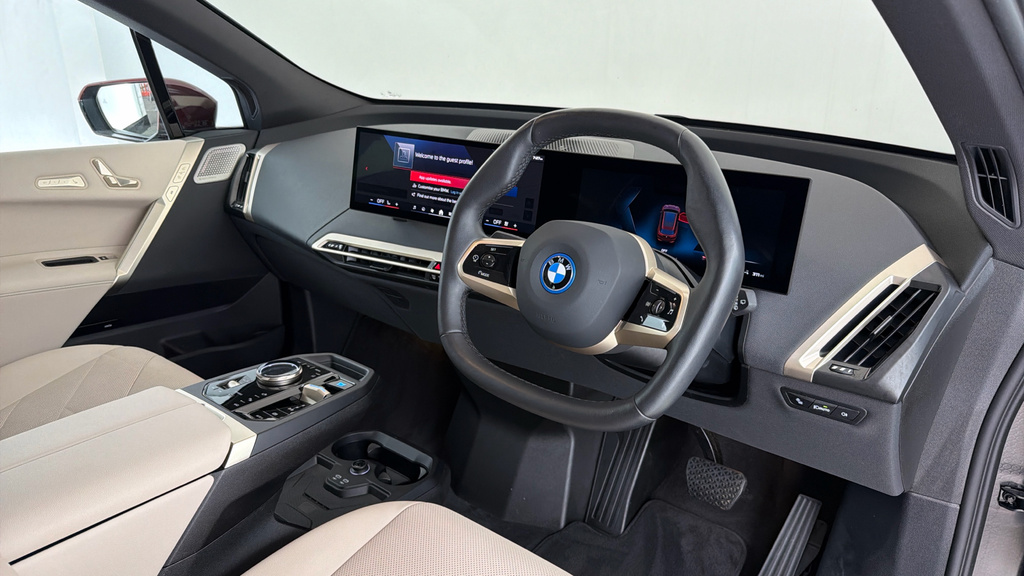 BMW iX M60 111.5Kwh Suv Xdrive 619 Ps Red #6