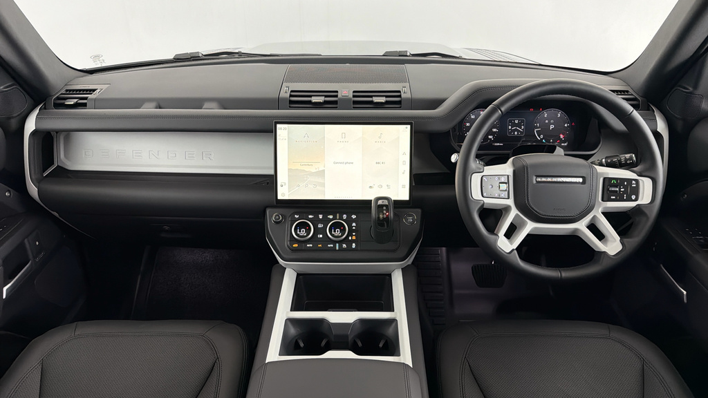 Land Rover Defender Octa  #9