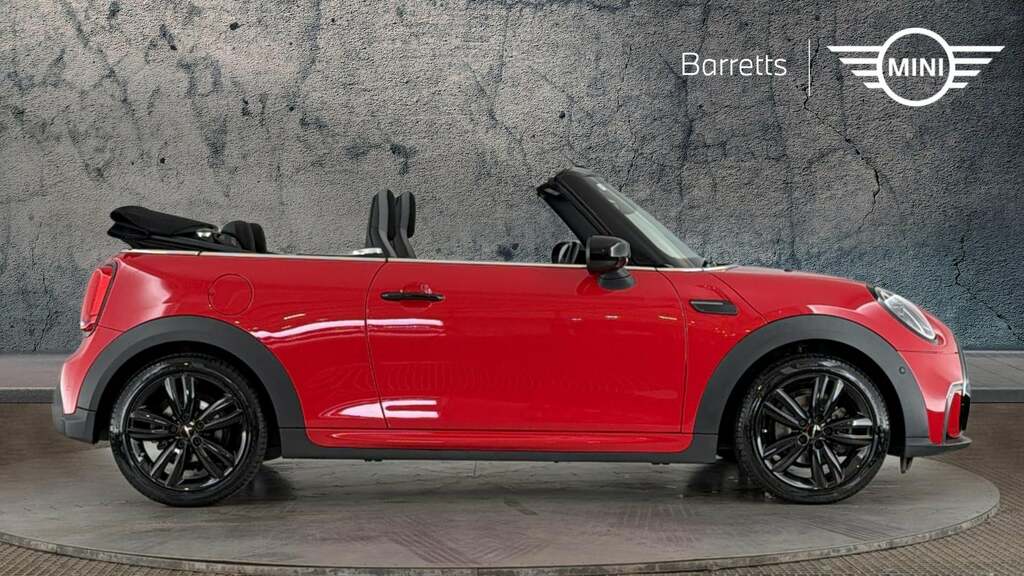 Mini Convertible 1.5 Cooper Sport Convertible Steptronic Red #3