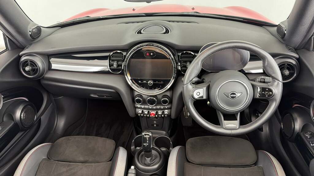 Mini Convertible 1.5 Cooper Sport Convertible Steptronic Red #4
