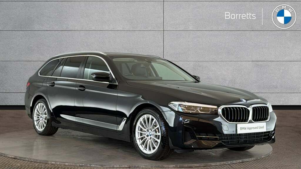 BMW 5 Series 2.0 530E 12Kwh Se Touring Plug-in Hybri Black