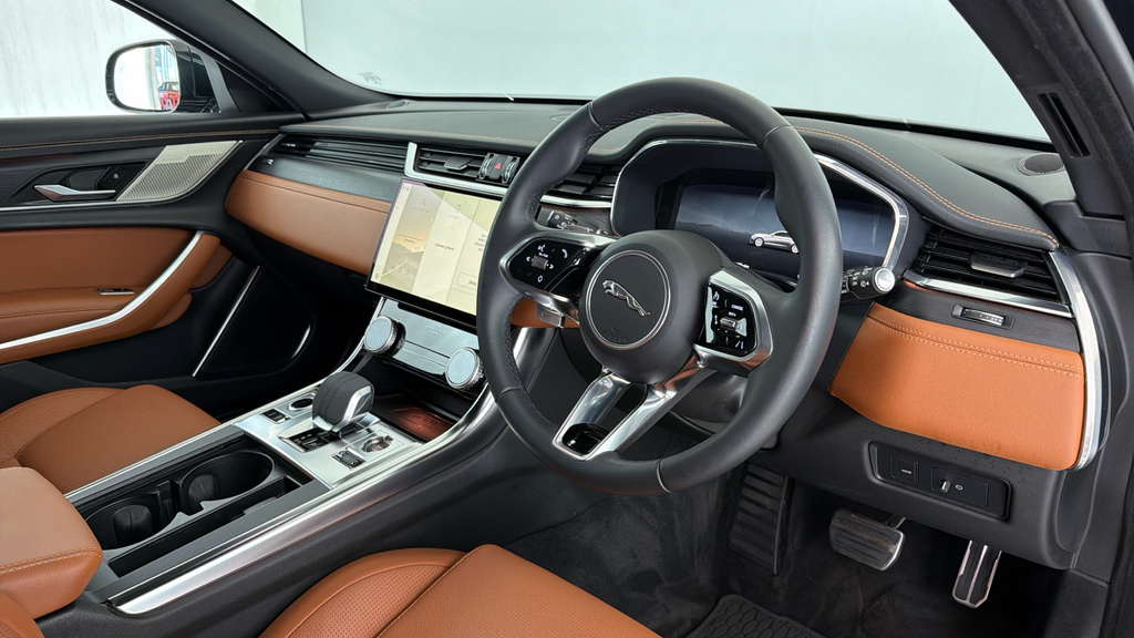Jaguar XF R-dynamic Black Blue #20