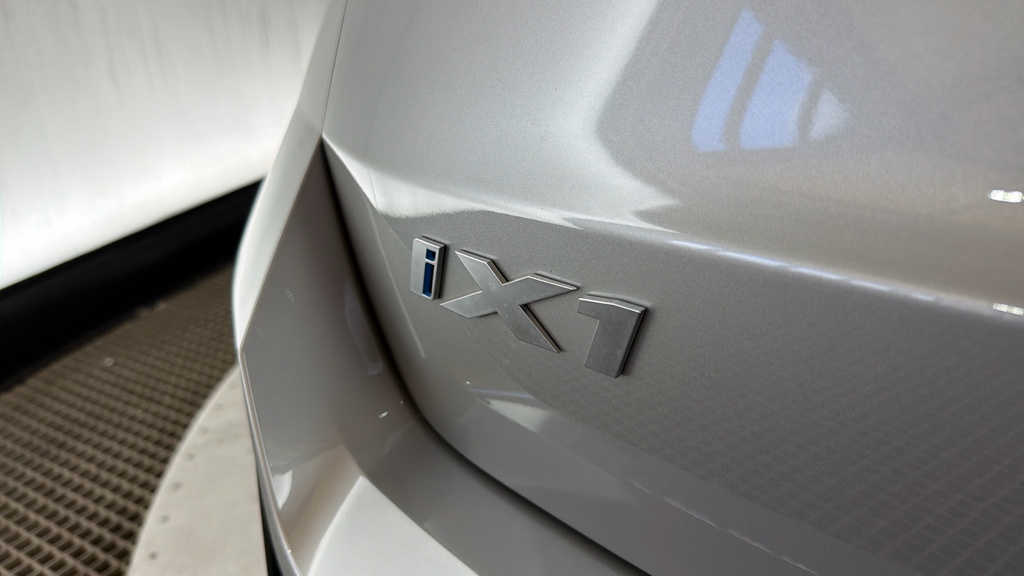 BMW iX1 Edrive20 M Sport Grey #37