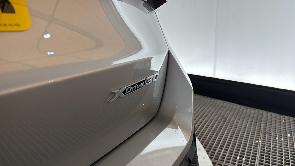 BMW iX1 Edrive20 M Sport Grey #38