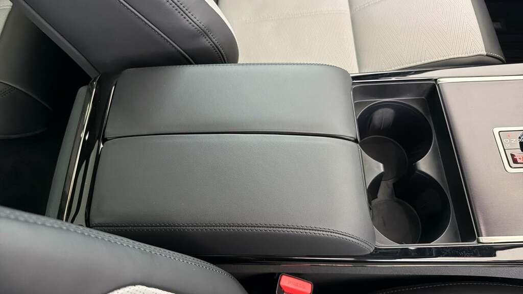 Land Rover Range Rover Velar 2.0 D200 Mhev Dynamic Se Black #41