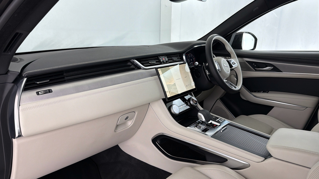 Jaguar F-Pace F-pace R-dynamic Black Phev Awd Silver #24