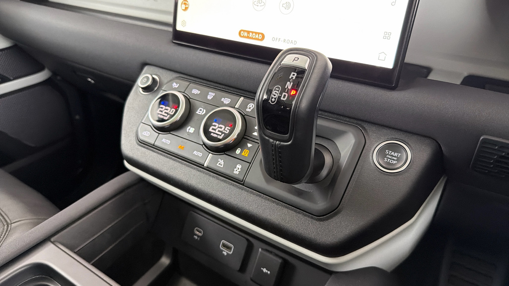 Land Rover Defender 110 X-dynamic Se Black #12