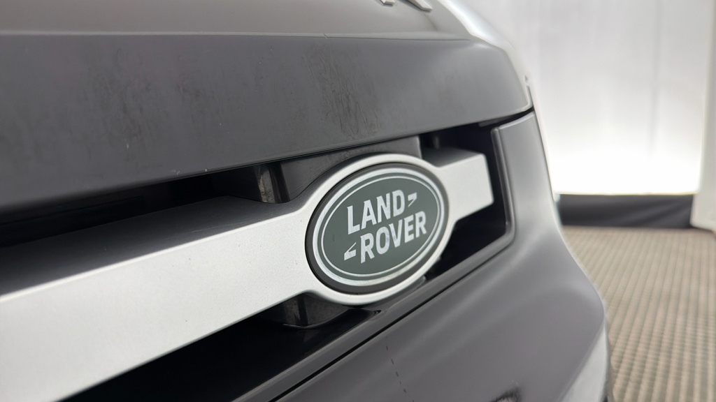 Land Rover Defender 110 X-dynamic Se Black #25