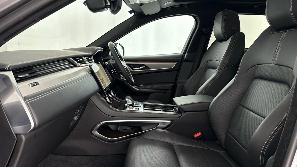 Jaguar F-Pace 2.0 D200 Mhev R-dynamic Se Black Suv Au Grey #3
