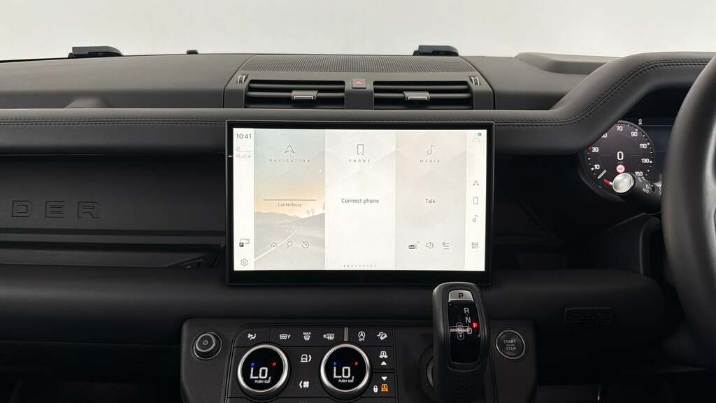 Land Rover Defender 130 X-dynamic Hse Red #12