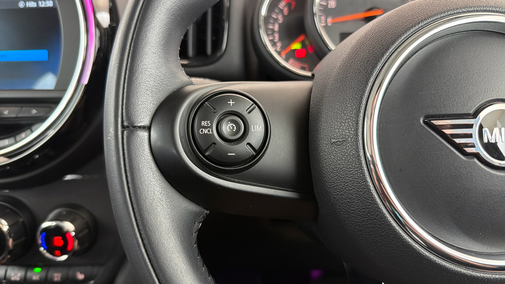 Mini Countryman 2.0 Cooper D Exclusive All4 Red #17