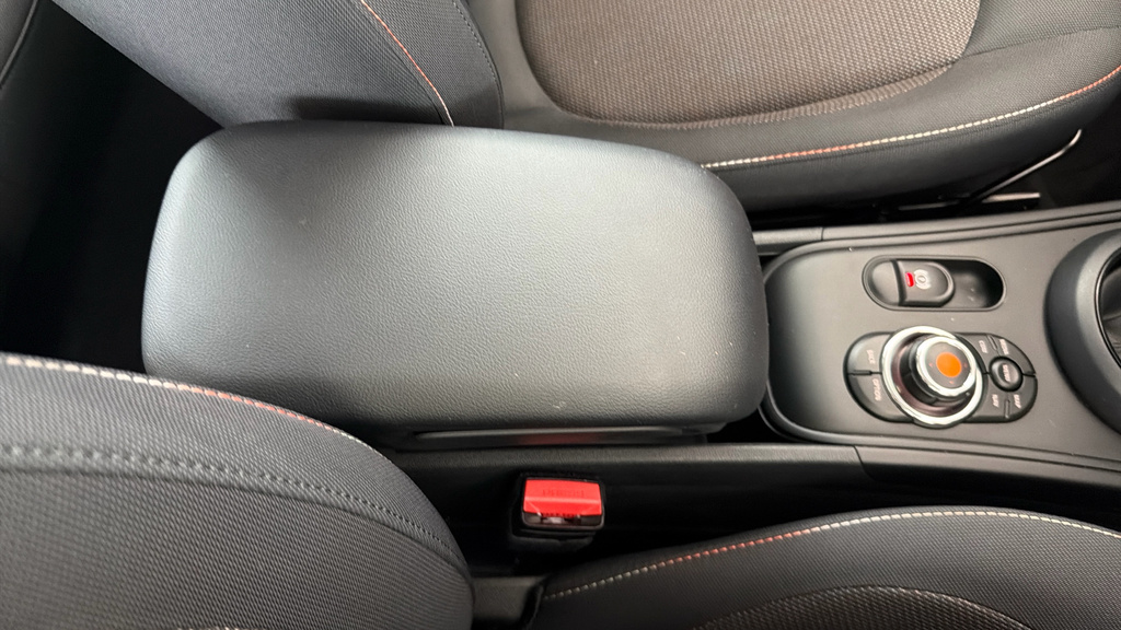 Mini Countryman 2.0 Cooper D Exclusive All4 Red #34