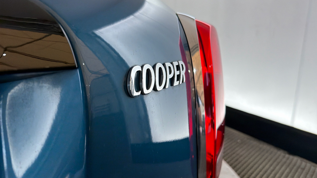 Mini Countryman 2.0 Cooper D Exclusive All4 Red #38