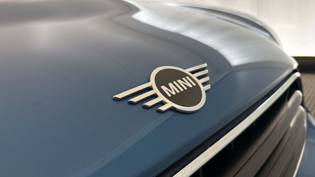 Mini Countryman 2.0 Cooper D Exclusive All4 Red #24