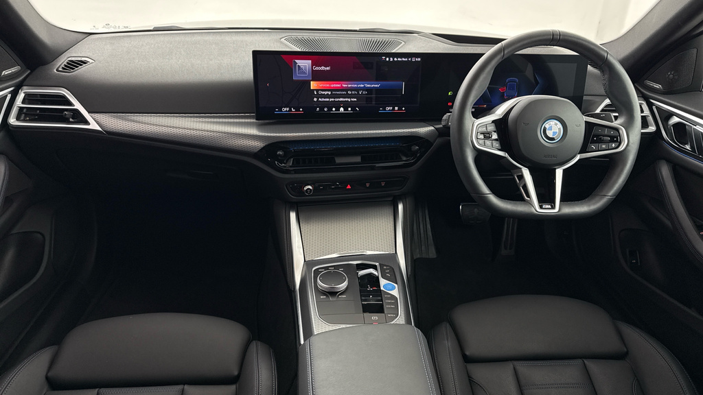 BMW i4 40 83.9Kwh M Sport Gran Coupe Ed Blue #4