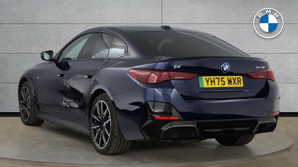 BMW i4 40 83.9Kwh M Sport Gran Coupe Ed Blue #2