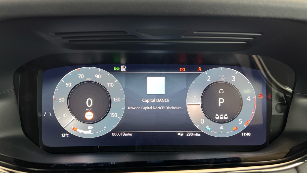 Land Rover Range Rover Evoque Land Rover Range Rover Evoque Hatchb 1.5 P270e Dyn Silver #25