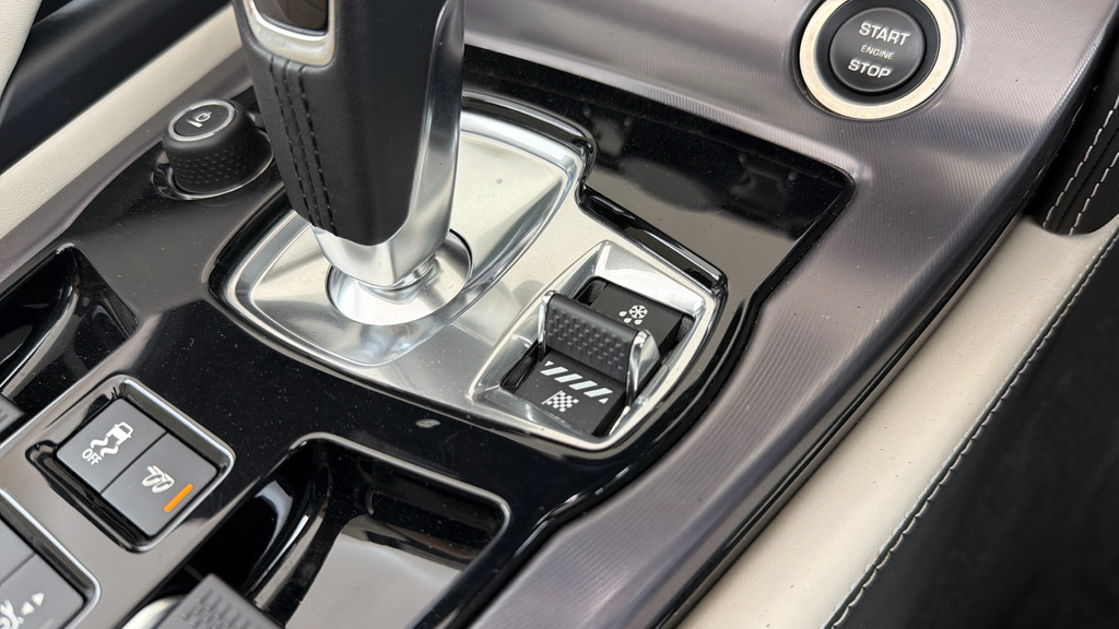 Jaguar F-Type 5.0 P450 Supercharged V8 75 Awd Green #47