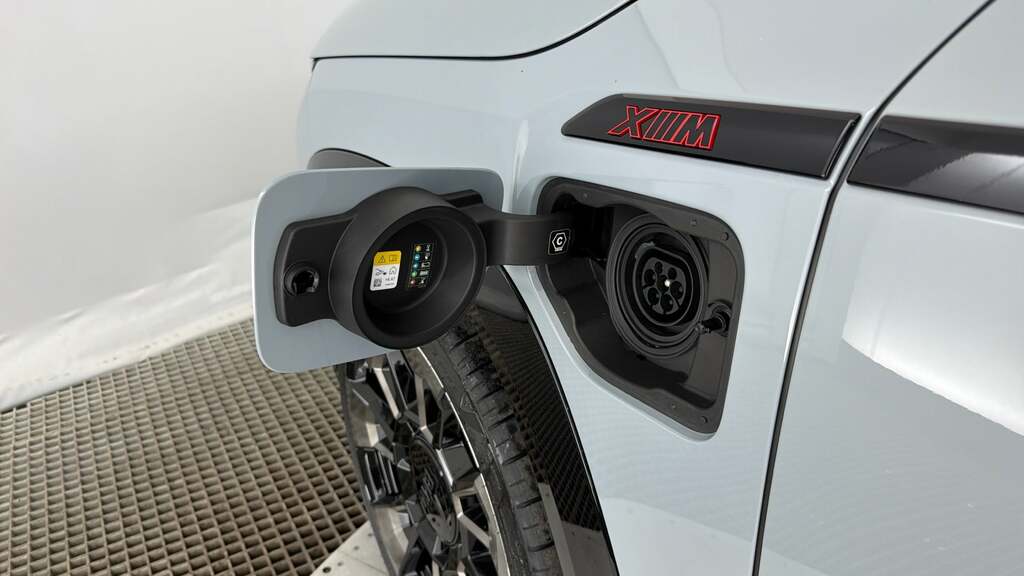 BMW XM 5dr Auto Black #25
