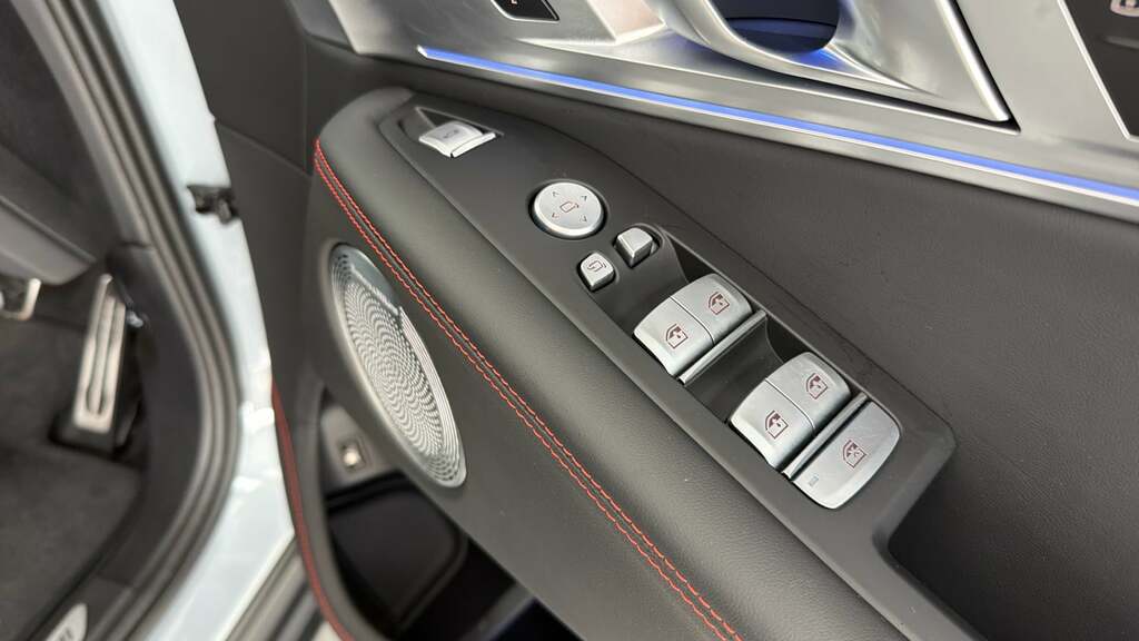 BMW XM 5dr Auto Black #50
