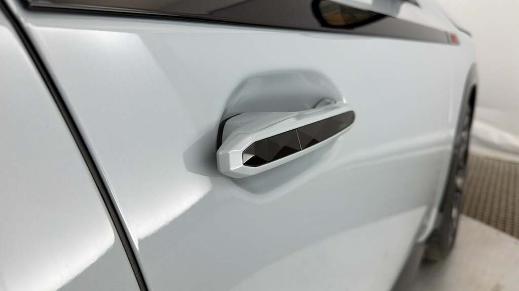 BMW XM 5dr Auto Black #39