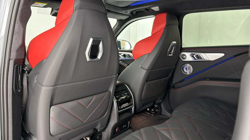 BMW XM 5dr Auto Black #31