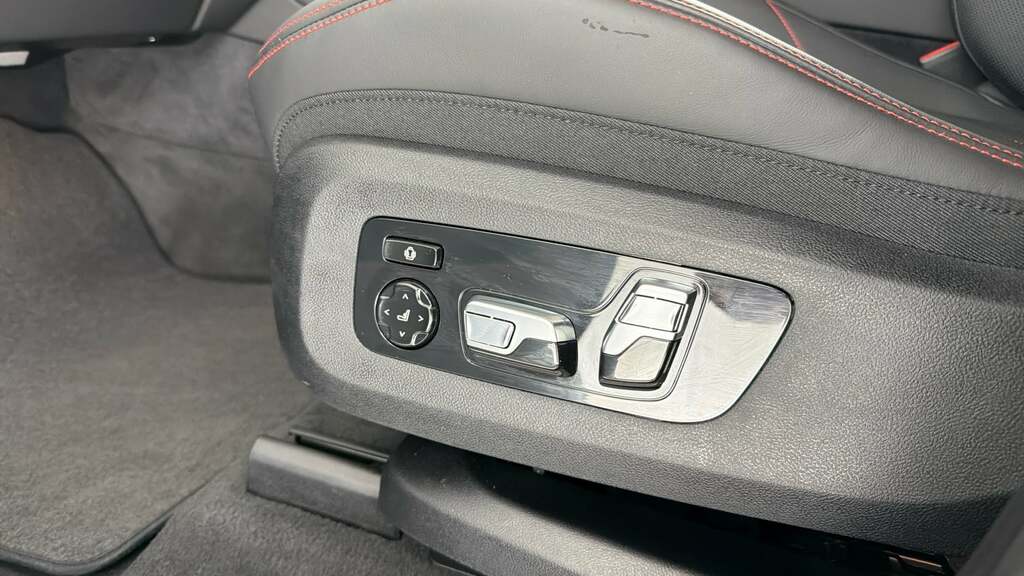 BMW XM 5dr Auto Black #30