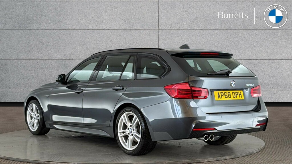 BMW 3 Series 318D Sport White #2