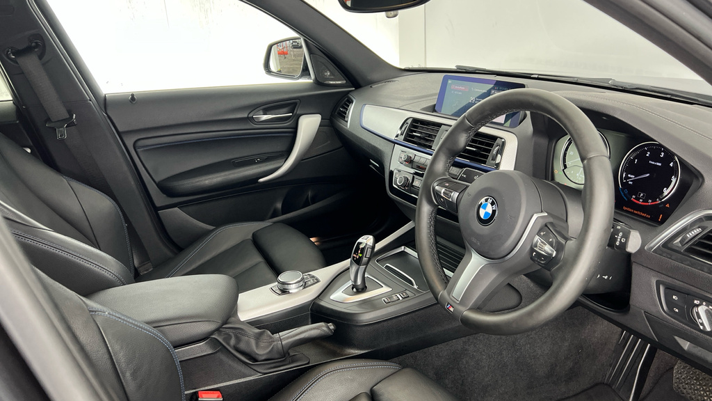 BMW 1 Series 2.0 118D M Sport Shadow Edition Hatchback Dies Grey #6
