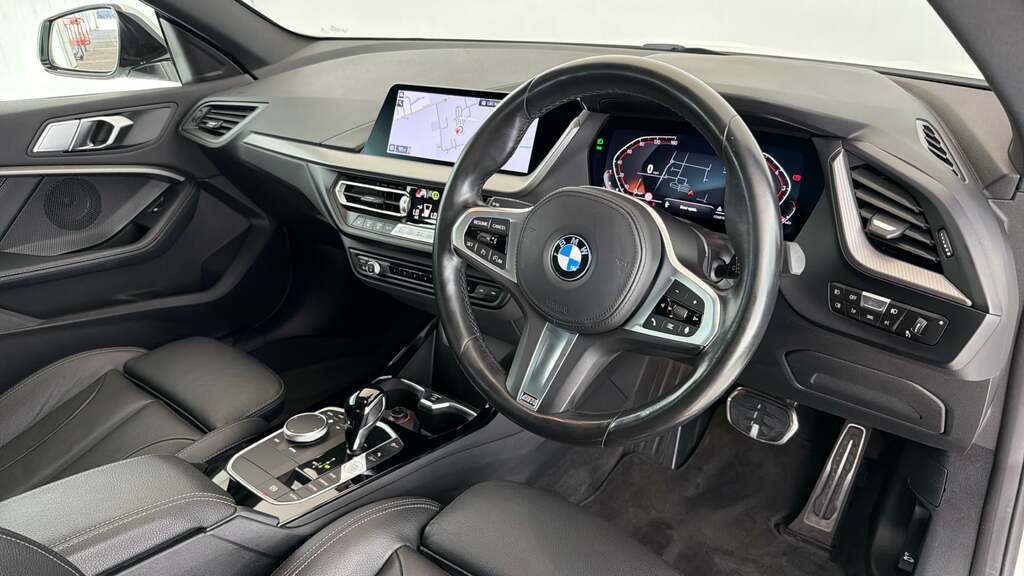 BMW 2 Series 1.5 218I M Sport Saloon Dct Euro 6 Ss White #6