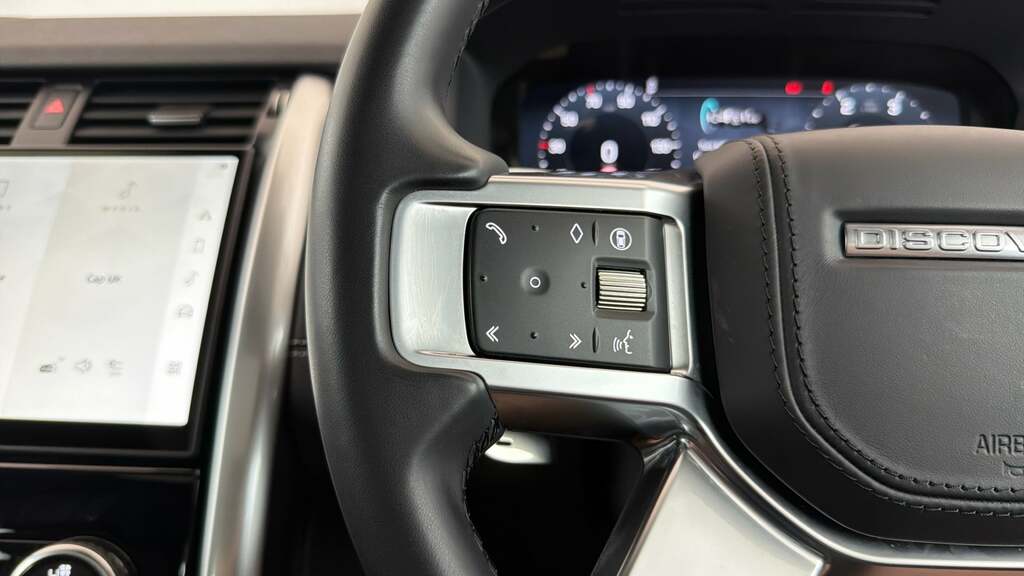 Land Rover Discovery 3.0 D350 Dynamic Hse Black #43