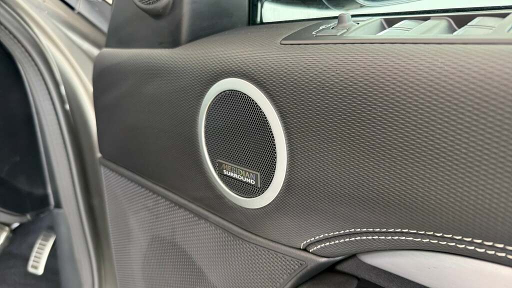 Land Rover Discovery 3.0 D350 Dynamic Hse Black #37