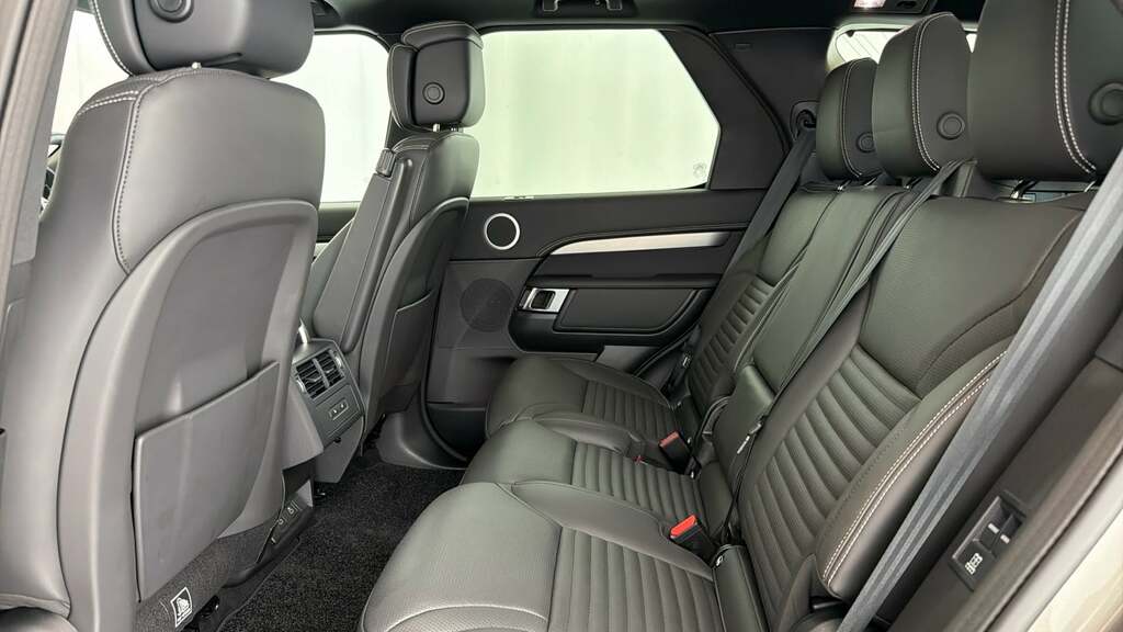 Land Rover Discovery 3.0 D350 Mhev Dynamic Hse Suv 4Wd Silver #4