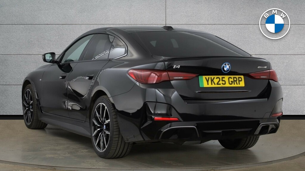 BMW i4 40 83.9Kwh M Sport Gran Coupe Ed Black #2