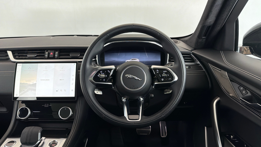 Jaguar F-Pace 5.0 P550 V8 Svr Edition 1988 Quickshift Awd Euro 6 Black #15