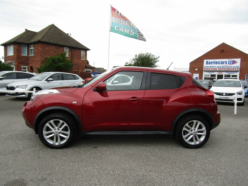 Nissan Juke 1.6 Acenta Premium Euro 5 S S BN63HWB Red #2