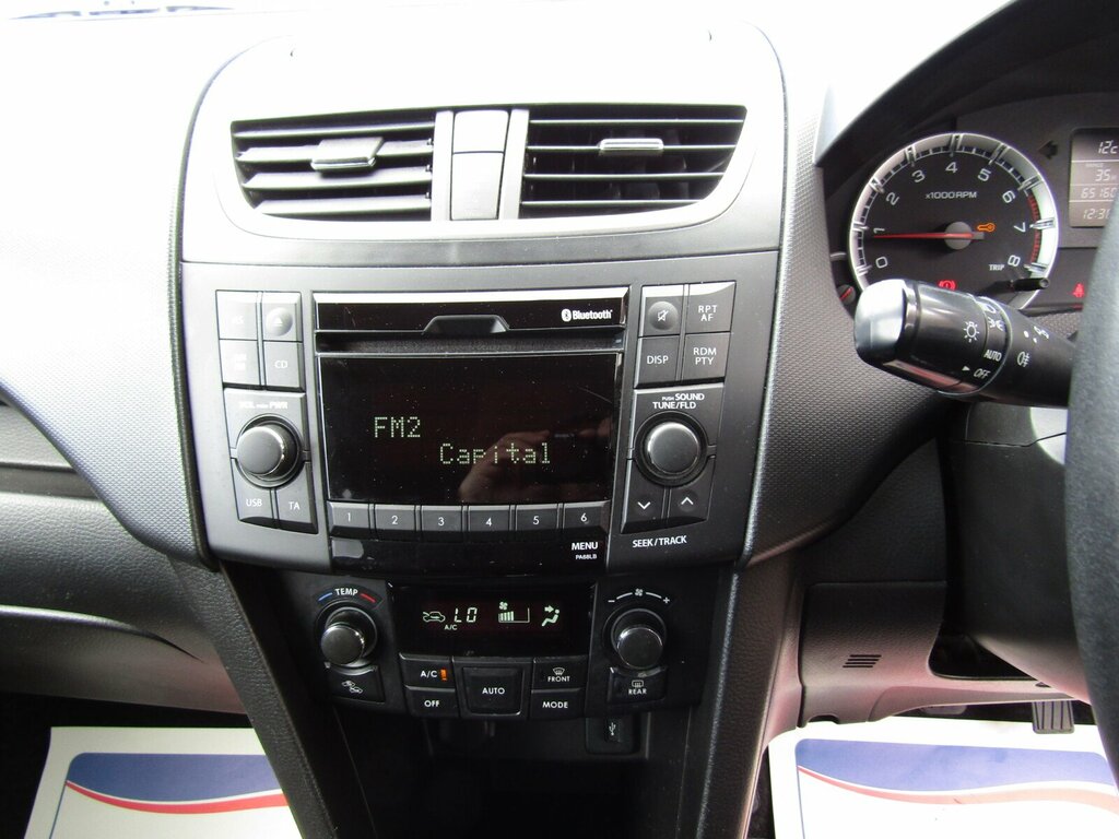 Suzuki Swift 1.2 Sz3 White 35 White #16