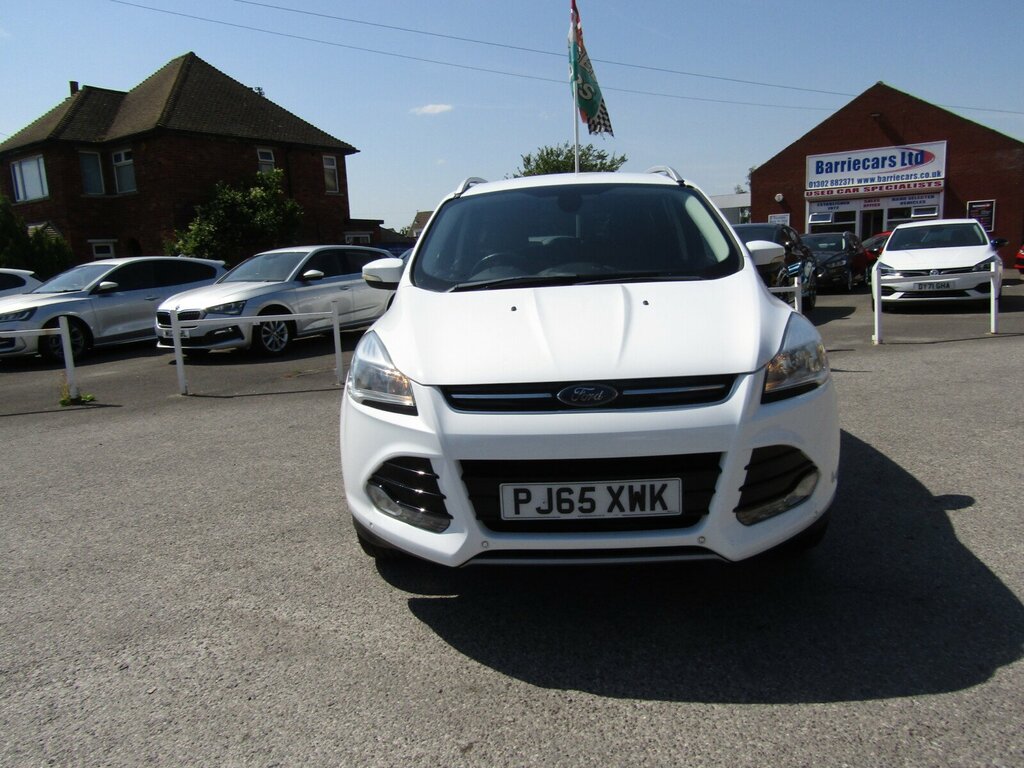 Ford Kuga 2.0 Tdci Titanium 2Wd Euro 6 S S White #4