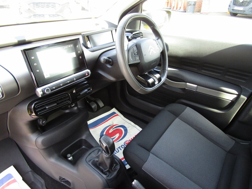 Citroen C4 Cactus 1.2 Cactus Puretech Flair Beige #23