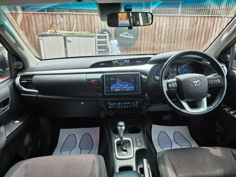 Toyota HILUX Active Dcab Pick Up 2.4 D-4d #10