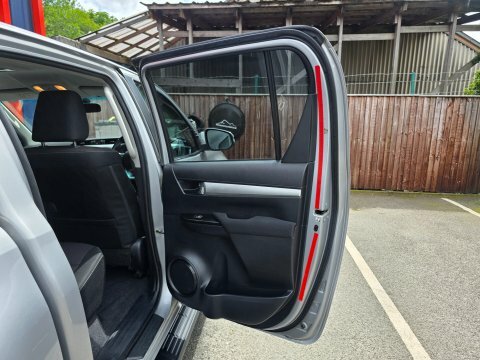 Toyota HILUX Active Dcab Pick Up 2.4 D-4d #22