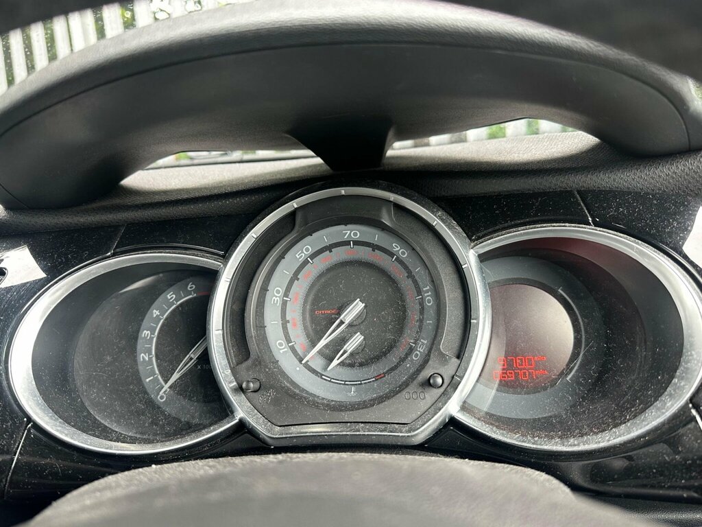 Citroen DS3 1.6 Dstyle Plus White #15