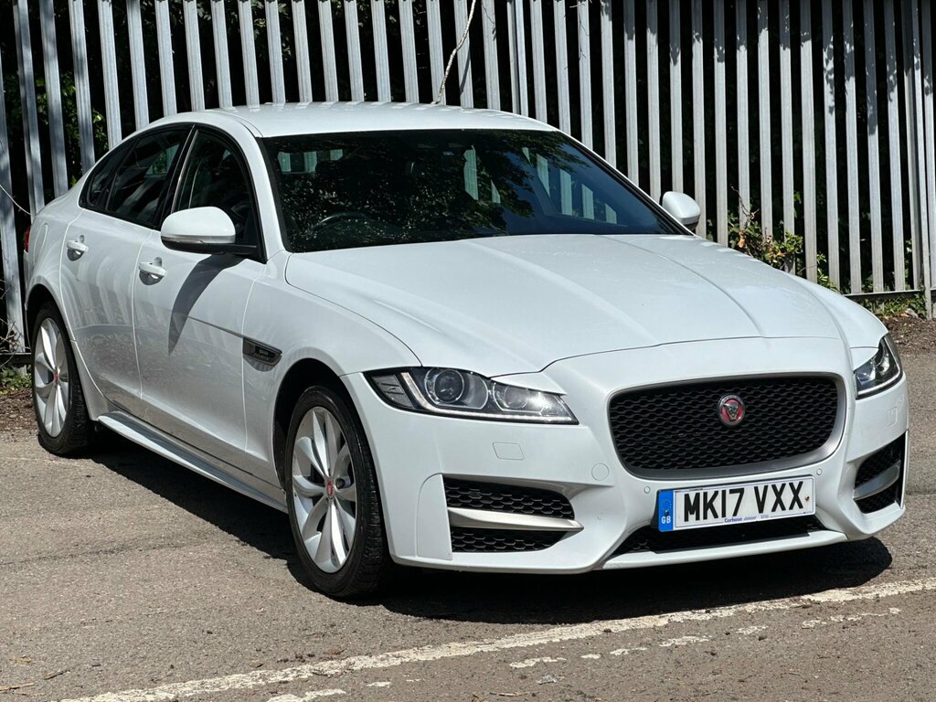 Jaguar XF 2.0D R-sport Euro 6 Ss White