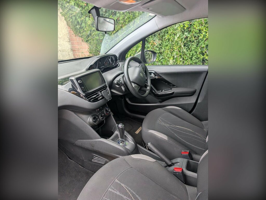 Peugeot 208 Hatchback Blue #4