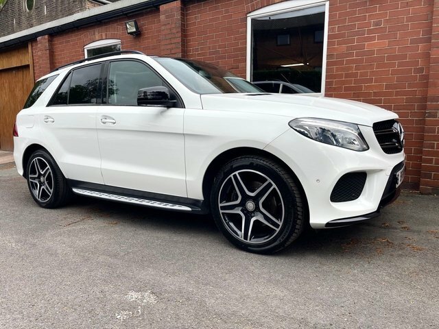 Mercedes-Benz GLE Class Gle350d V6 Amg Line White