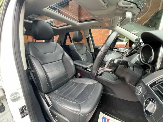 Mercedes-Benz GLE Class Gle350d V6 Amg Line F11MAW White #3