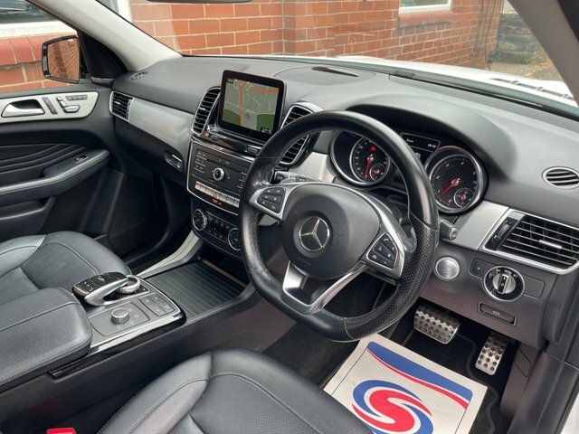 Mercedes-Benz GLE Class Gle350d V6 Amg Line F11MAW White #4